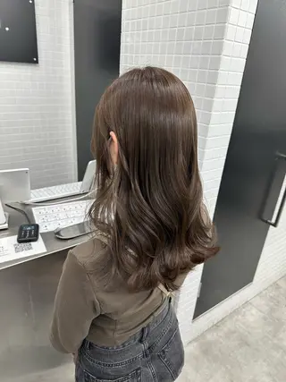 ミディアム カラー 古田 昂也のヘアスタイル