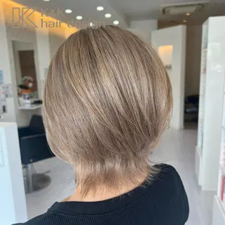 ショート 下岡 奈津美のヘアスタイル