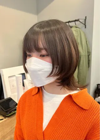 ショート カラー ブリーチ毛の縮毛矯正 ハイトーン/岡本智樹のヘアスタイル