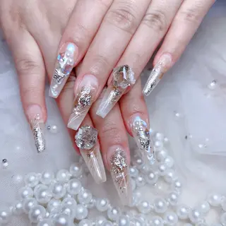 ネイル M🌷nail 長さだし専門店のネイルデザイン