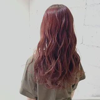 ロング ayano ．のヘアスタイル