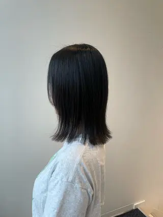 ミディアム 山田 ‌　乙波‌‌　‌のヘアスタイル