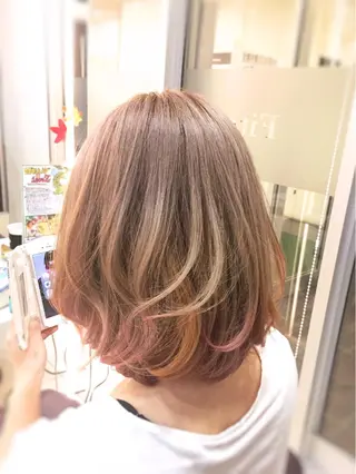 ミディアム カラー 松本 明日可のヘアスタイル