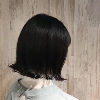 ショート カラー 安永 萌花のヘアスタイル