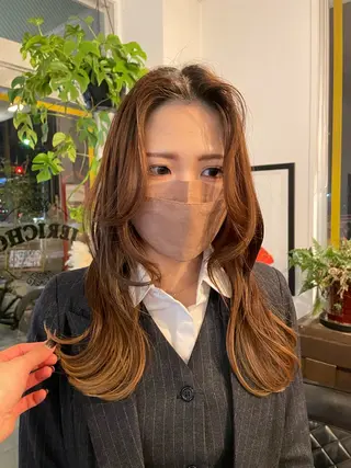 ロング ユ カの眉毛・アイブロウイメージ