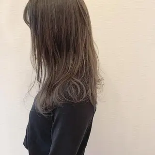 ロング カラー 池田 真由美のヘアスタイル