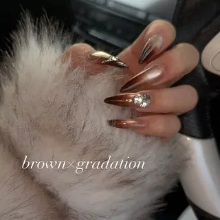 ネイル SAKATA MANAKAのネイルデザイン