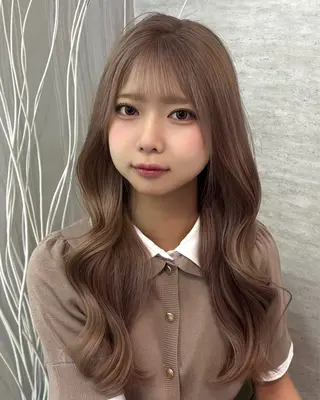 ロング カラー パーマ ヘアアレンジ 🤍韓国風レイヤー/ 艶髪🤍鳥越美羽のヘアスタイル