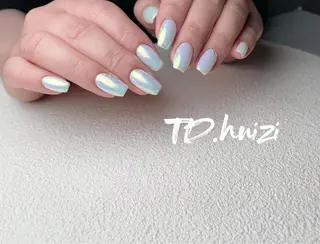 ミディアム めぐみのネイルサロン スタッフ練習のネイルデザイン