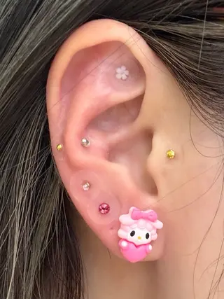 M Hのネイルデザイン