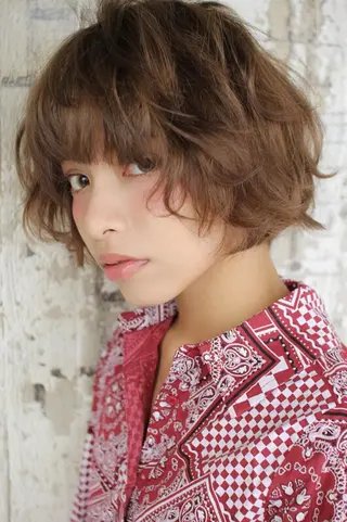 ショート onishi yoshinaoのヘアスタイル
