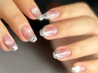 ネイル 新山 聖のネイルデザイン