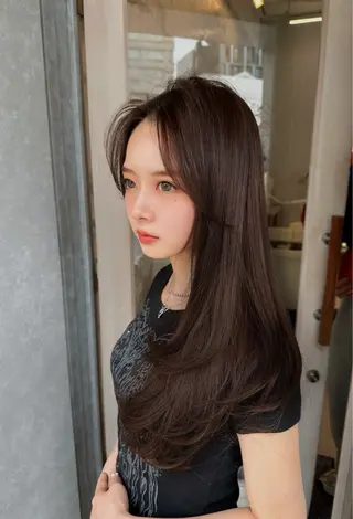 カラー パーマ 上品な透明感カラー 🫧renのヘアスタイル