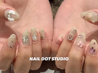 ネイル NAILDOTSTU DIO SEINAのネイルデザイン