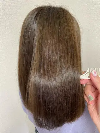 セミロング 髪質改善お任せ ください♪ひとみのヘアスタイル