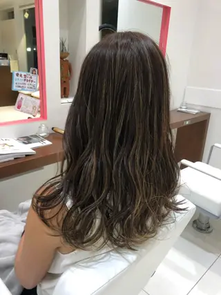 ロング カラー ウルフカット ハッシュカット/七海のヘアスタイル