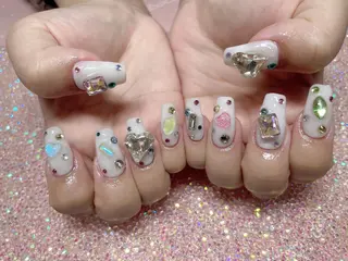 ミディアム ネイル 《LB》ラブリエ Nail&eyeのマツエク・マツパデザイン