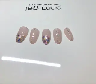 ネイル 遊津 美来のネイルデザイン