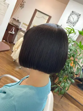 ショート ヘアと眉Otsuka Hikari💆‍♀のヘアスタイル