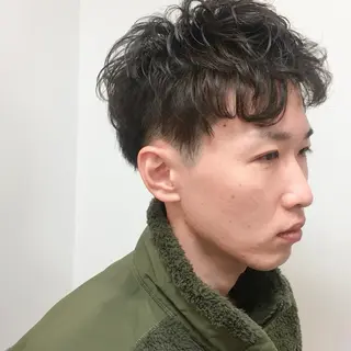 ショート パーマ メンズ すごう こうへいのヘアスタイル
