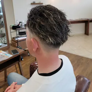 パーマ メンズ カラー 中川 秀明のヘアスタイル