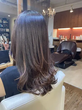 セミロング 山木 裕子のヘアスタイル