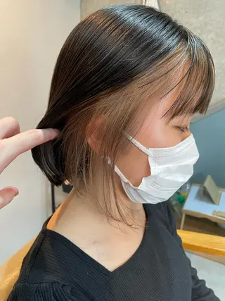 カラー 透明感ブリーチ ハイトーンウエダのヘアスタイル