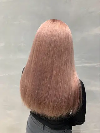 カラー カラーモデル Takahataのヘアスタイル