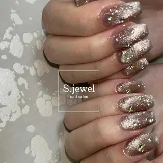ネイル S. JEWELのネイルデザイン