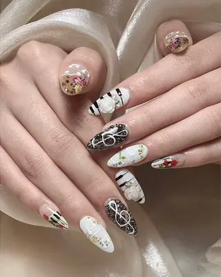 ネイル LR.ONE ヨウのネイルデザイン