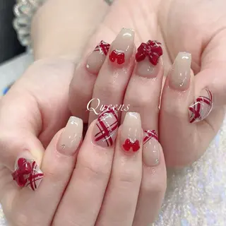 ネイル Queens マオのネイルデザイン