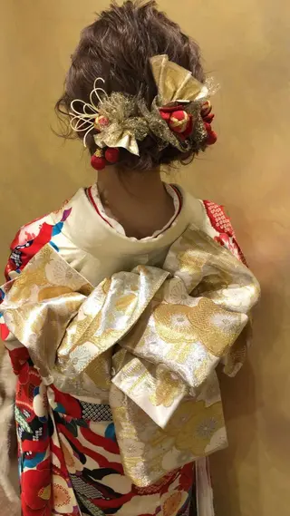 ロング ヘアアレンジ 吉村 怜のヘアスタイル