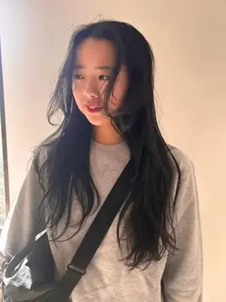 ミディアム パーマ カラー CEINE PATHのヘアスタイル