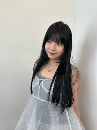 ロング さとう あやかのヘアスタイル