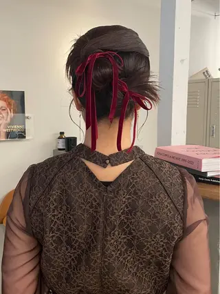 ミディアム ヘアアレンジ ブリーチモデル/ カットモデル/Riaのヘアスタイル