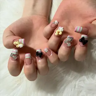 ミディアム mao .のネイルデザイン