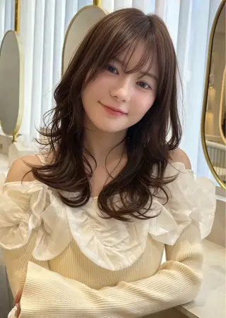 セミロング 韓国ヘア🇰🇷／艶 カラー🫧/木村和生のヘアスタイル