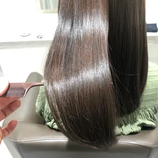 ロング ムトウセイマ/ 縮毛矯正/ブリーチのヘアスタイル