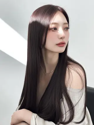 ロング 肥後 有紗のヘアスタイル