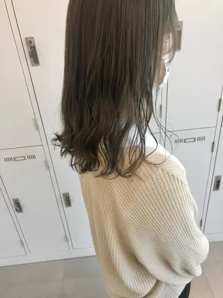 セミロング カラー Saori / さおりのヘアスタイル