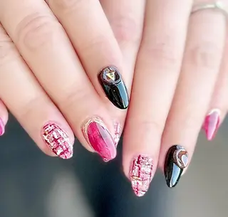 ネイル 新山 聖のネイルデザイン