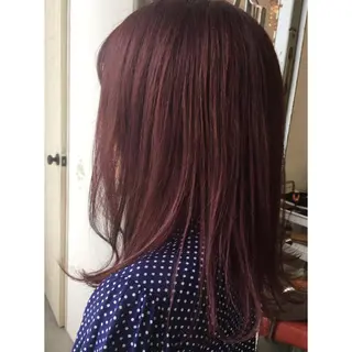 ミディアム カラー fio マナミのヘアスタイル