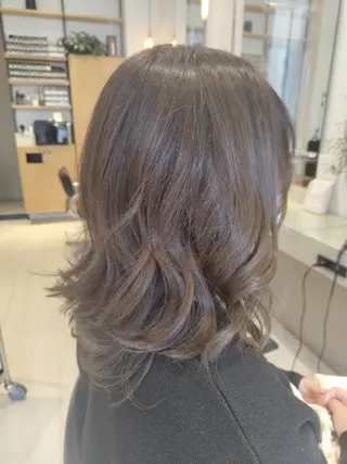 セミロング Fucai tomocoのヘアスタイル