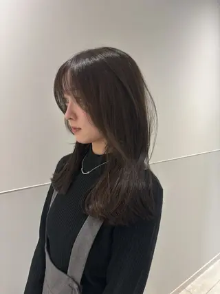 ミディアム カラー パーマ ヘアアレンジ メンズ 切りっぱなしヘアボブ ミディアムヘアRYOのヘアスタイル
