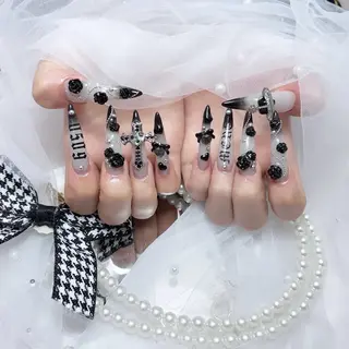 ネイル ALPHA. KUREAのネイルデザイン