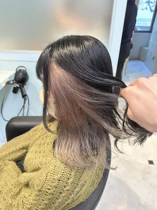 セミロング カラー 🪄池袋ハイトーン 🪄ブリーチカラーのヘアスタイル