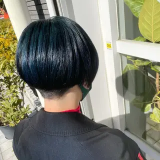 ショート カラー ヘアアレンジ 鴫原 亜弥のヘアスタイル