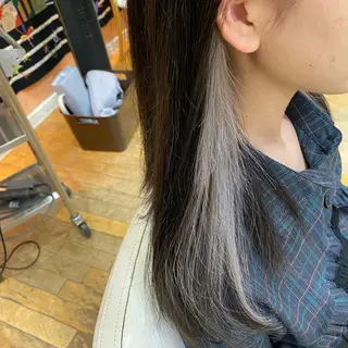 カラー 山本 瑠華のヘアスタイル