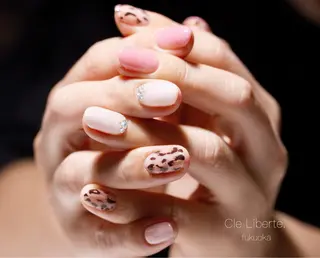 ネイル Elio 国泰寺のネイルデザイン