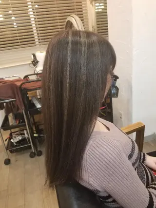 カラー ロング bathair  所属・bathair 持田侑祐のヘアスタイル